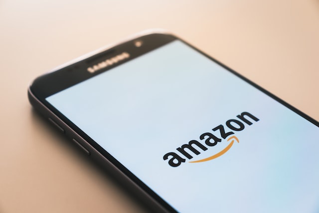 amazon logo on mobile phone